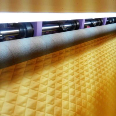 高生産量 マルチ ネイル ロック 縫い 床と衣類のためのクイルト 機械